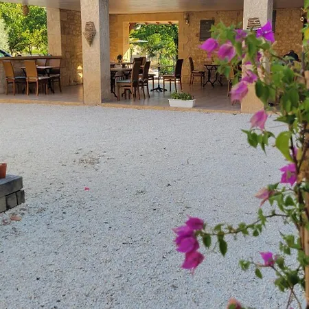 Bed and breakfast Restaurant Le 4 & D'hotes 3*