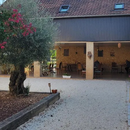 Restaurant Le 4 & D'hotes Bed and breakfast